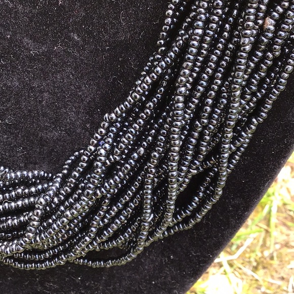 Majestic black onyx multi-strand necklace - Picture 3 of 3